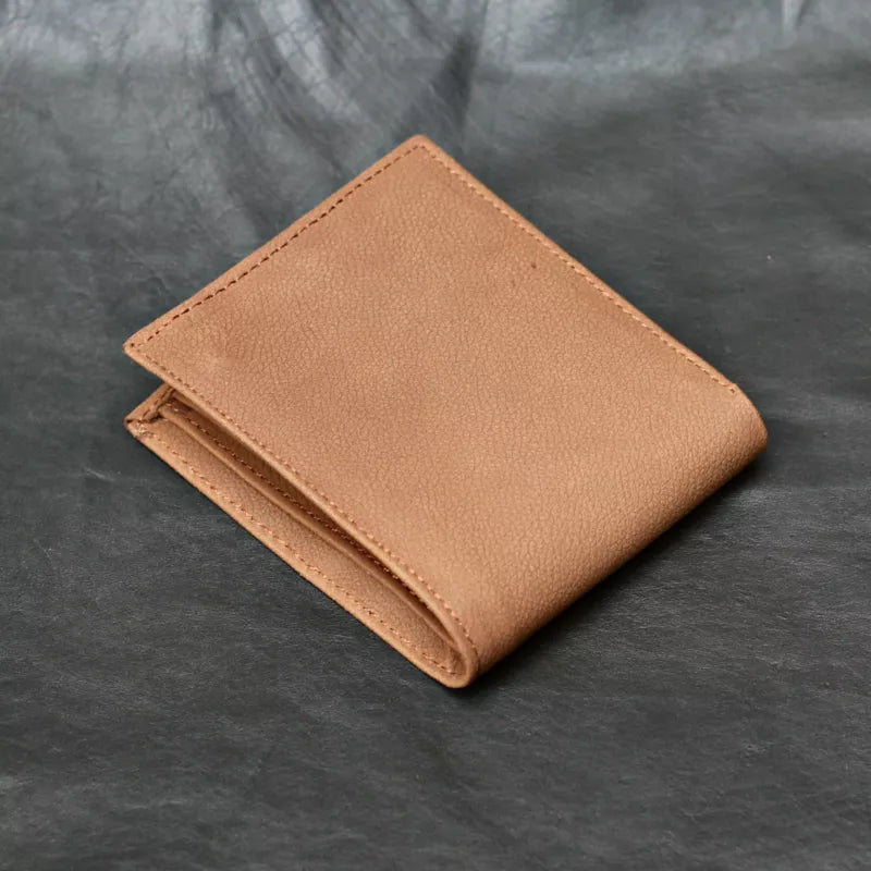 Bifold Leather Wallet for Men – Raw and Tough – Brown